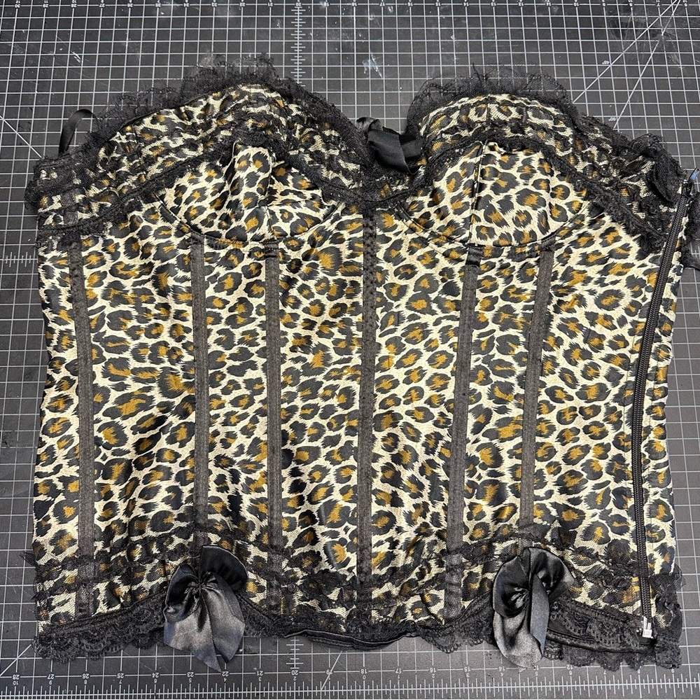 Leopard Plus size Bustier top